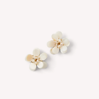 Resort White