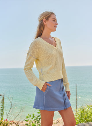 SP26-CS-H60 - V-NECK SWEATER W/ CONTRAST STITING