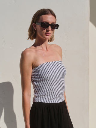 SU26-706-6282 - NAVY MINI STRIPE TUBE TOP
