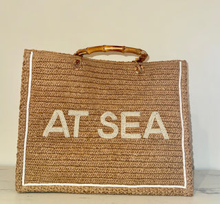 Tote - AT SEA