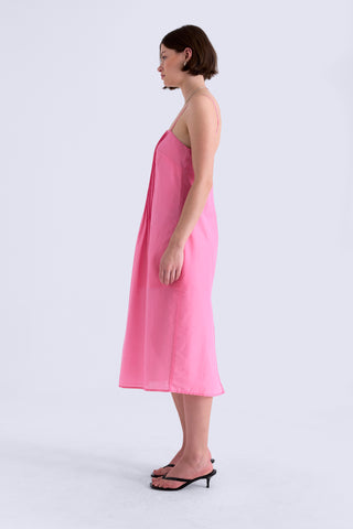 VITORIA SILK BLEND SHEATH PINTUCK MIDI