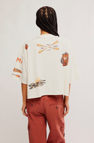 MOUNTAIN VIEW GRAPHIC TEE
