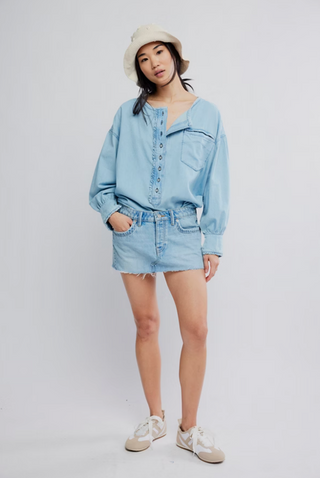 LAINEY LOW RISE MINI SKIRT