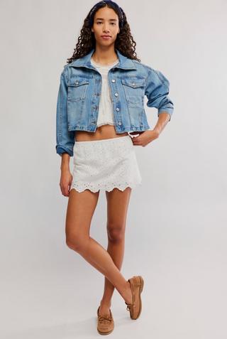 EYES ON YOU SKORT