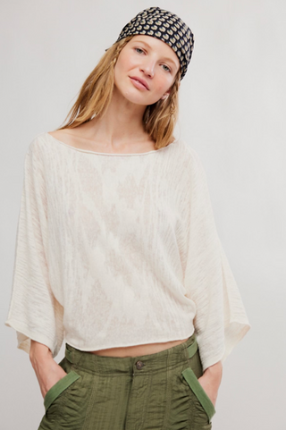 AMBER BREEZE SWEATER