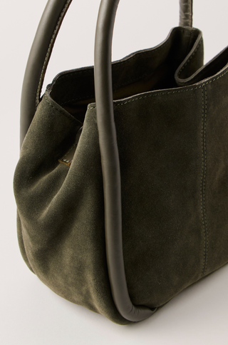 BARLOW BUCKET BAG