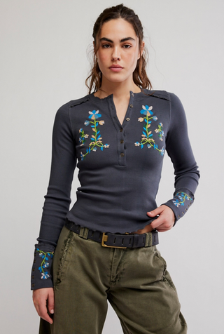 FLEUR EMBROIDERED CUFF