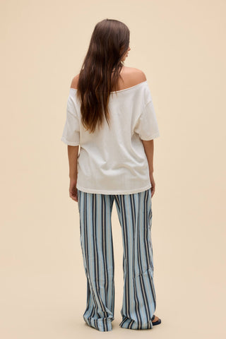 SURF MANIA OFF THE SHOULDER TEE