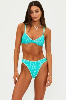 Camilla Top